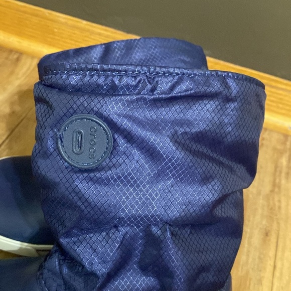 Crocs crocband navy blue and purple pull on mid calf winter snow boots size 6 - Picture 7 of 10
